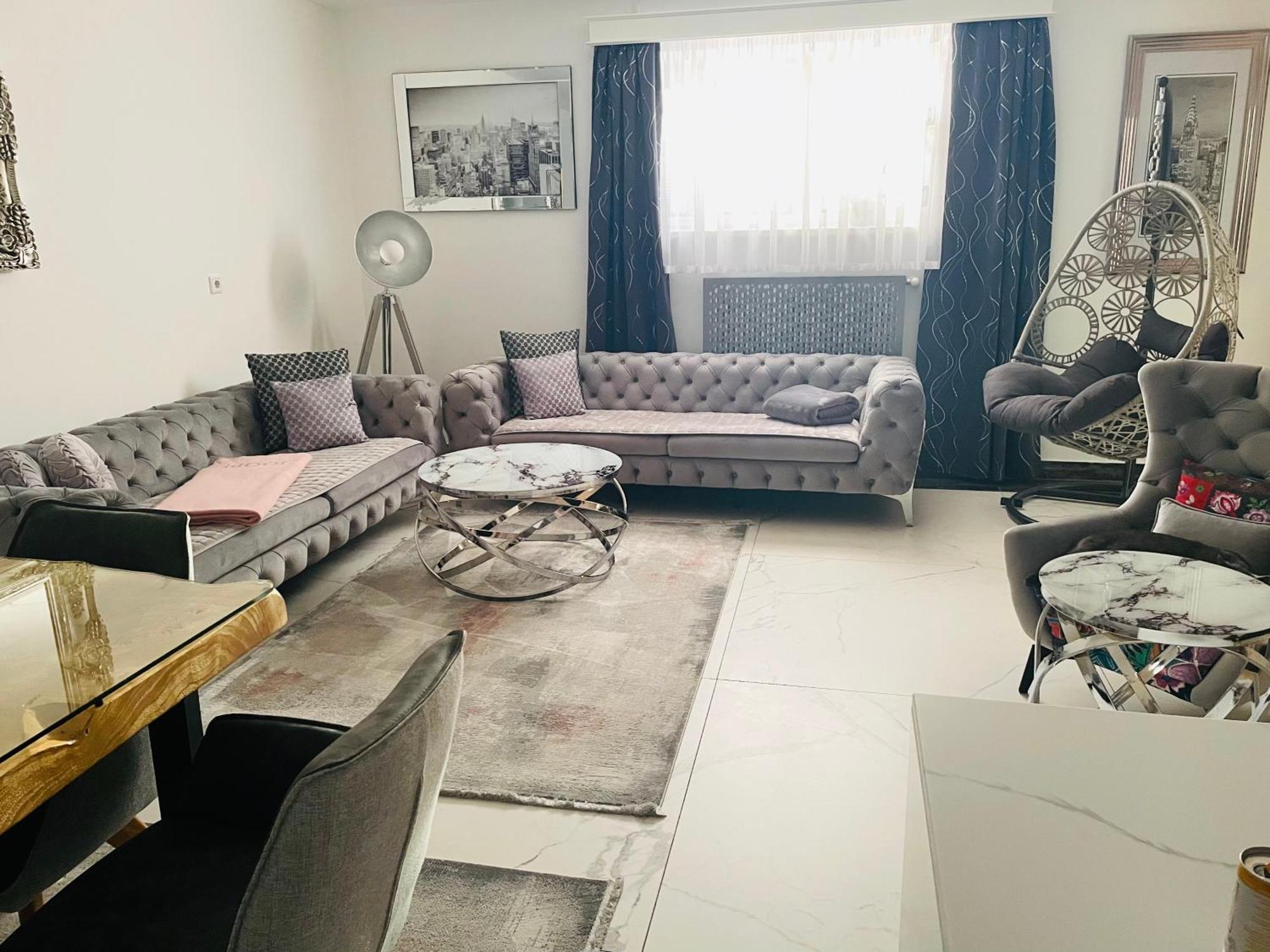 Appartements-Dalila ซังคท์มิคาอิลอิมลุงเกา ภายนอก รูปภาพ