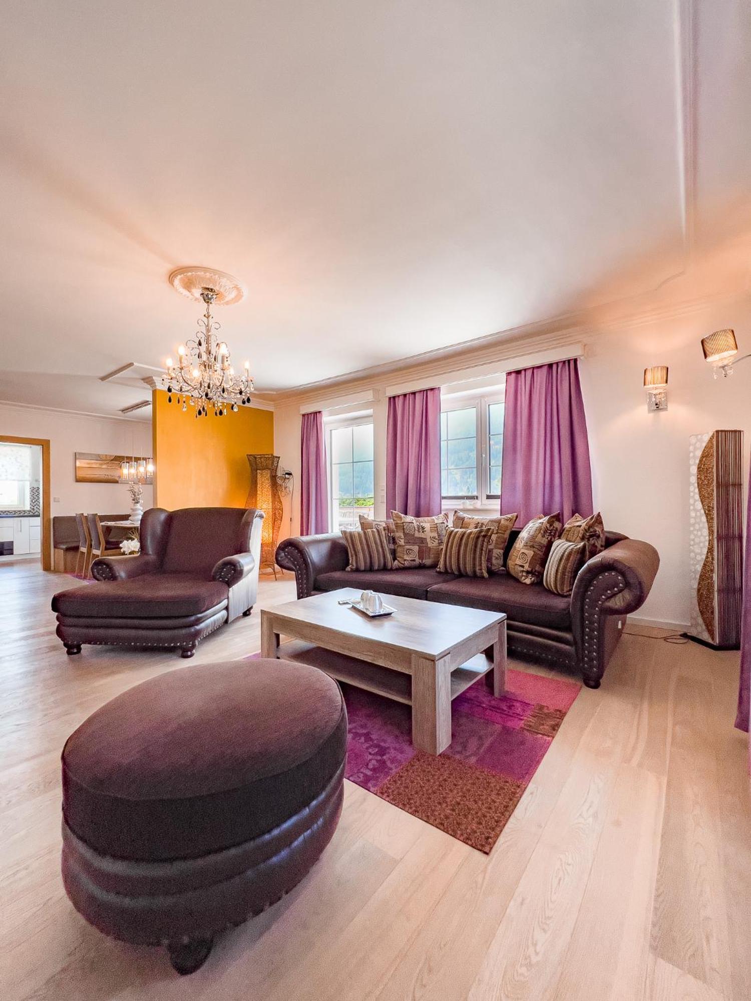 Appartements-Dalila ซังคท์มิคาอิลอิมลุงเกา ภายนอก รูปภาพ