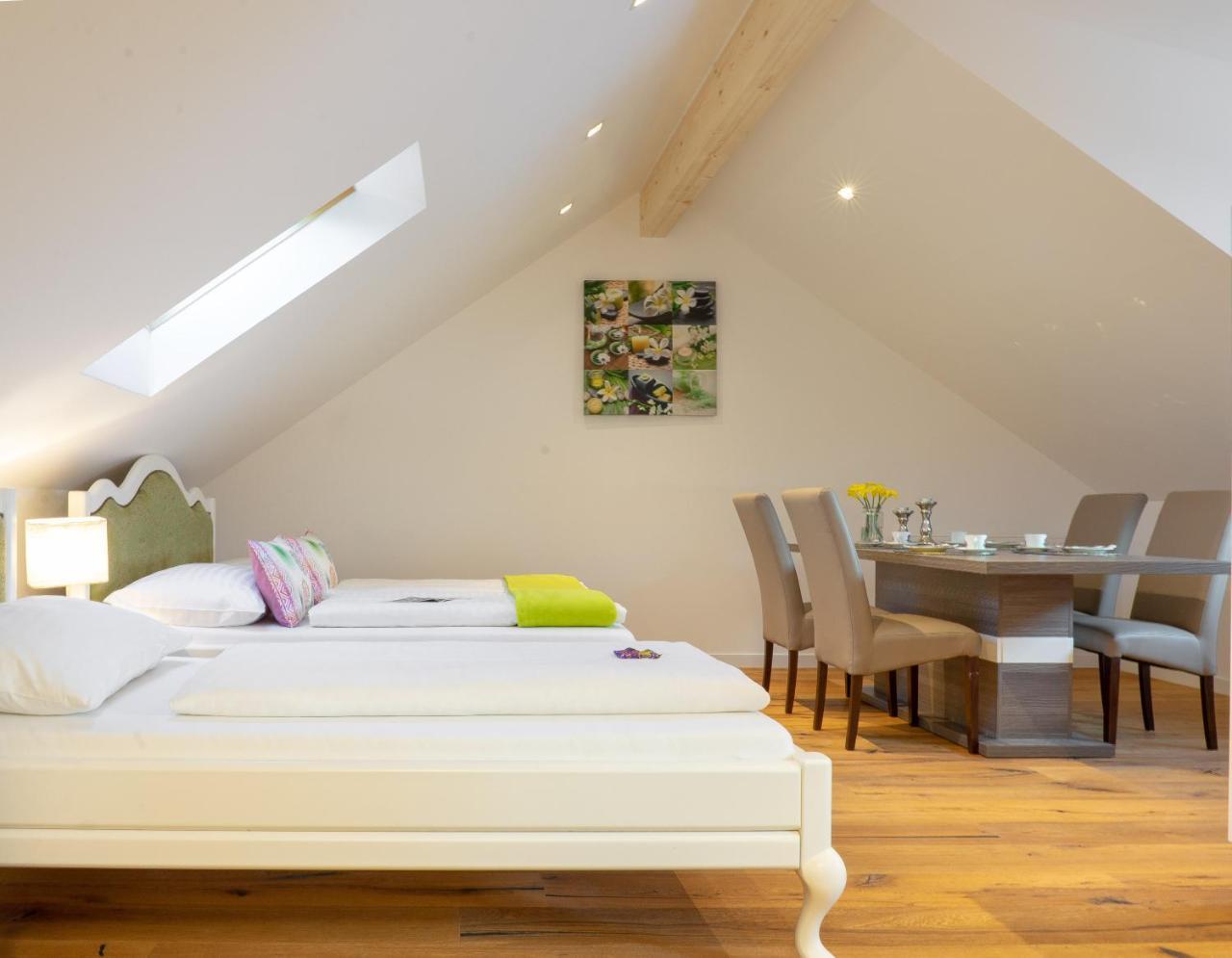 Appartements-Dalila ซังคท์มิคาอิลอิมลุงเกา ภายนอก รูปภาพ